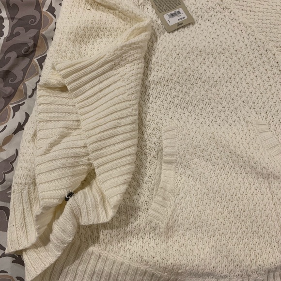 Cream poncho with buff check hood lining - Picture 5 of 5